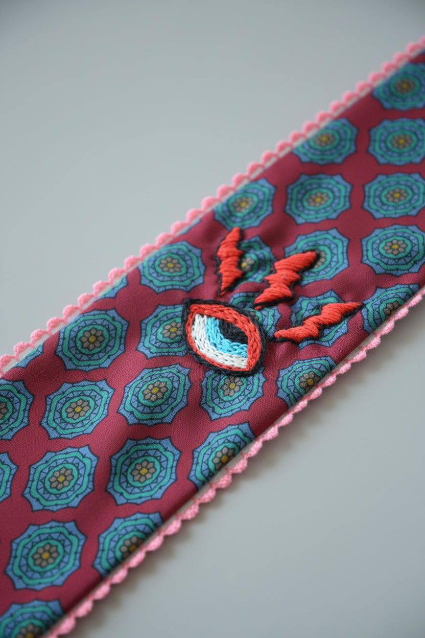 Cravatta Yves Saint Laurent RED EYE